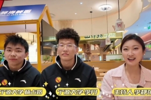 足球经理2012后腰