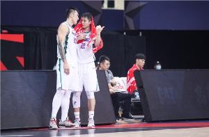 乔丹在奇才夺冠