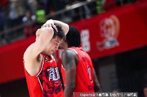 WNBA拉斯维加斯王牌vs康涅狄格太阳直播