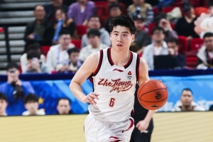 NBA选秀爱德华兹身体数据