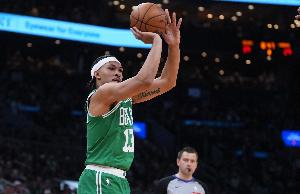 05年NBA火箭首发