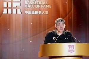 c罗小动作