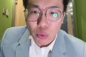 足球鞋AG测评
