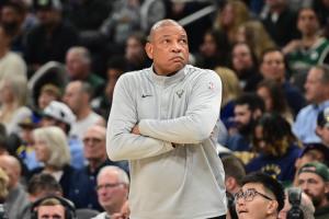库里NBA第一次得分