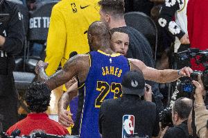 98年nba公牛vs尼克斯圖片