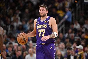 nba球星遇见球迷