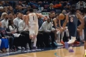 16-17cba季后赛第一场