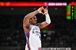恒大为什么强挖球员