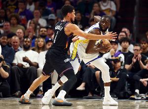 nba詹姆斯2017年薪多少钱