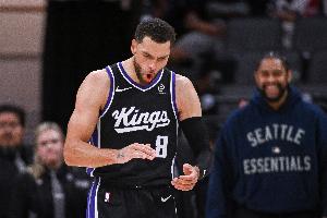 16年cba东莞全明星外套