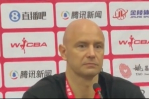 总冠军！四川女篮主教练：在缺少2名主力的情况下 我们创造了奇迹