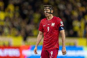 前教练：尤文正处在重建过渡期，这让莱万加盟的竞技风险大幅增加