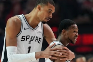 文班与福克斯：落后到大胜，只要一小步