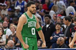 耐杀王！美媒：塔图姆大伤不到还不到一年 就在季后赛出战42分钟