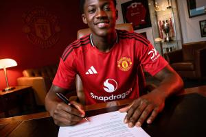 Here We Go！罗马诺：曼联敲定与21岁梅努续约，新合同至2031年