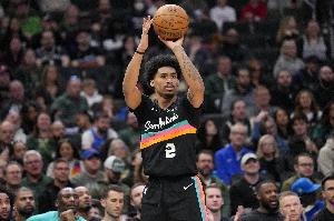 场均11.8分！榜眼哈珀最佳新秀得票：5张第三选票得5分排在第四位