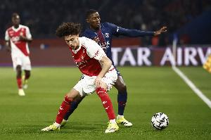 记者：巴黎有意引进阿克利乌舍，球员本人也优先考虑加盟巴黎