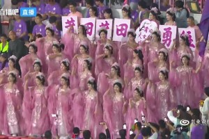 莆田莆田，勇往直前！天女散花啦啦队为莆田队加油助威