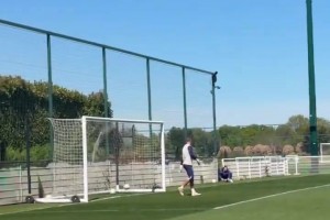 真到生死战了！热刺周末对阵狼队的赛前训练！