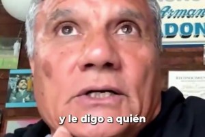 恩里克回忆：马拉多纳的大门为所有队员打开，他为我们排忧解难！